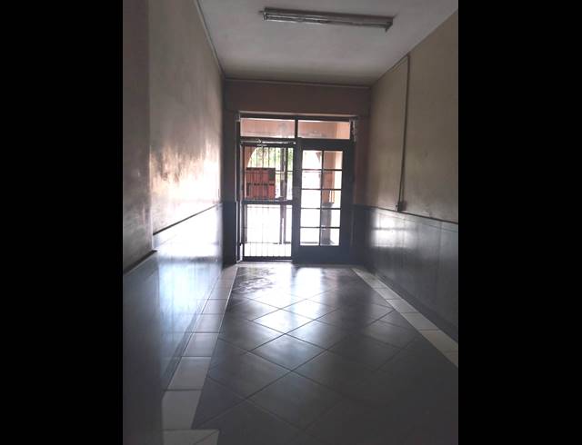 1 BEDROOM APARTMENT FOR SALE IN GQEBERHA CENTRAL